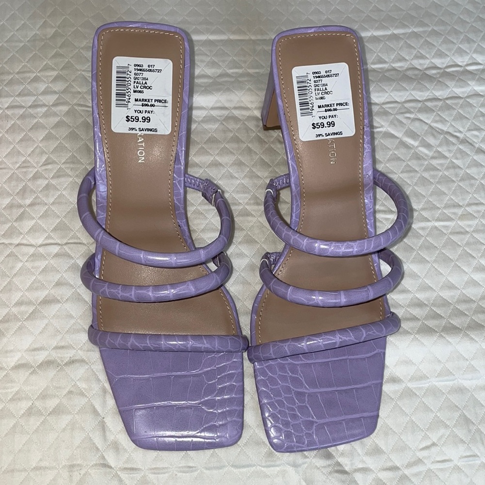 BCBGeneration faux croc heeled sandal size 8.5